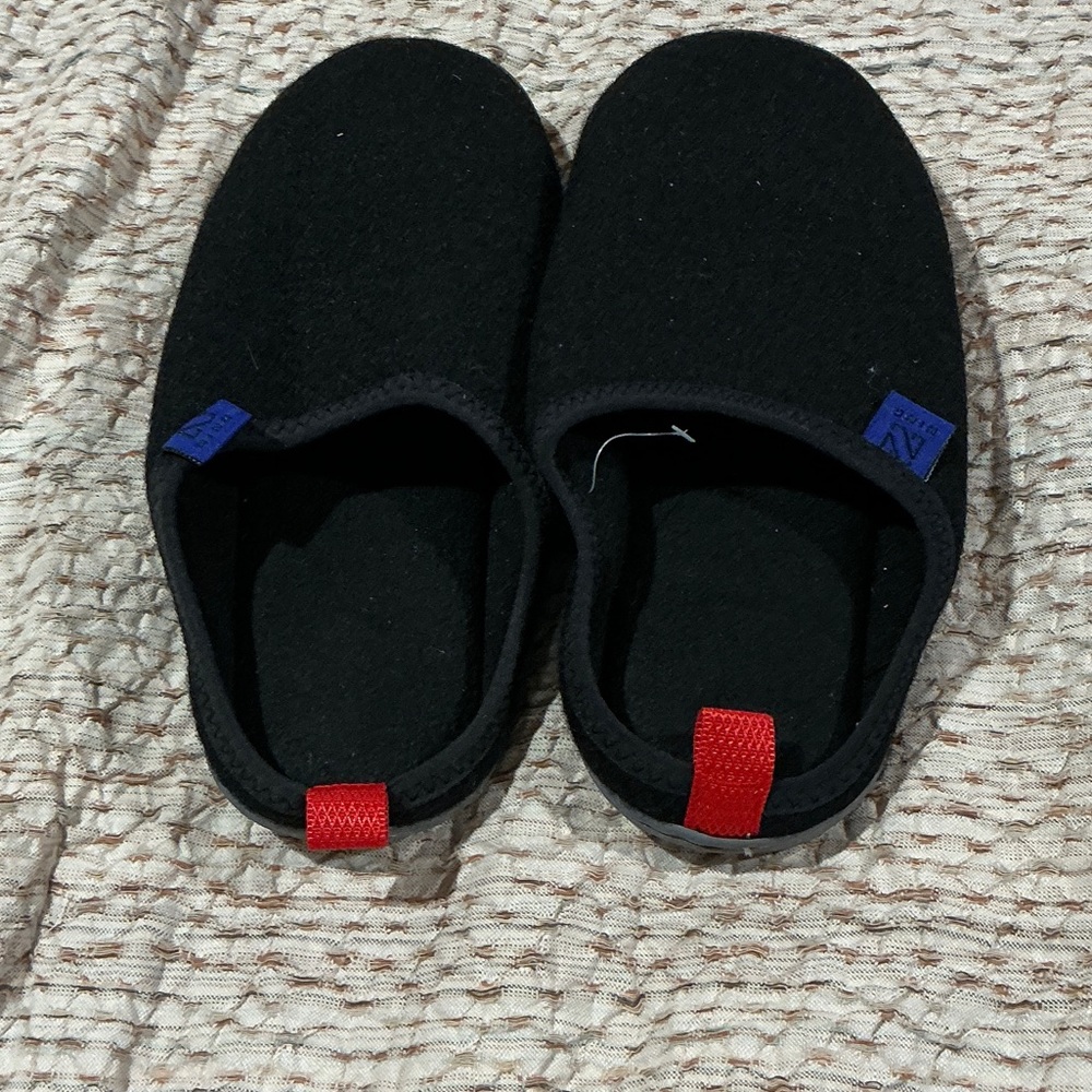 Cozy Black womens Slippers with Red and Blue Details